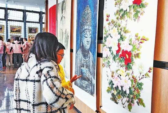 沉浸式体验文化盛宴 大足区图书馆三大主题展览启幕